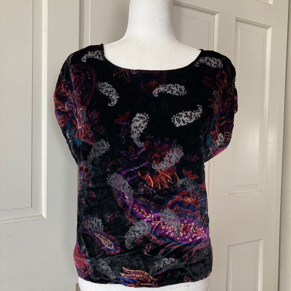 Ecote Black Velvet Burnout Paisley Blouse  SZ Medium